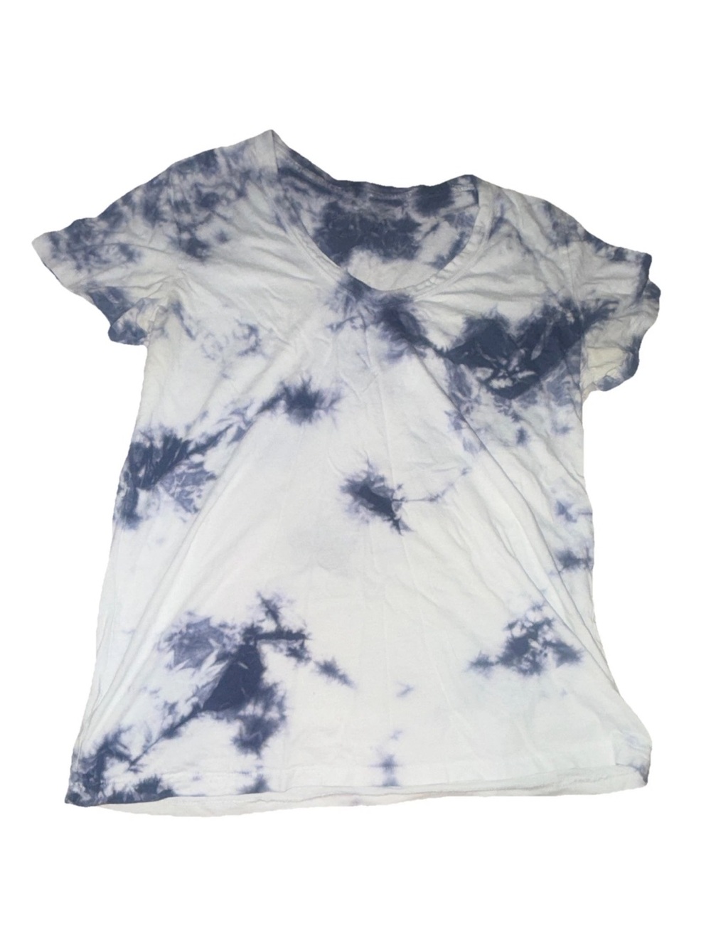 Universal Thread White and Navy Tie-Dye V-Neck Tee